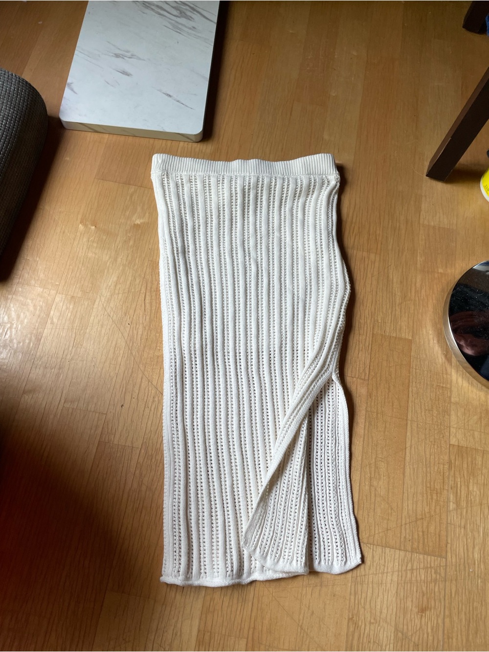 DKNY Cream Ribbed Knit Midi Skirt with Side Slit